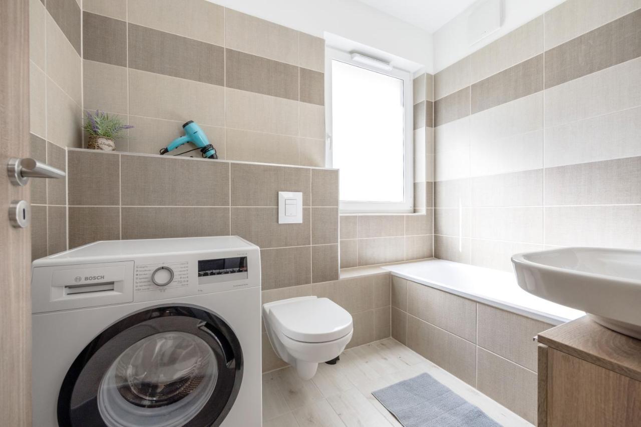211 / 1 Bedroom / Modern Condo In City Center Budapest Luaran gambar
